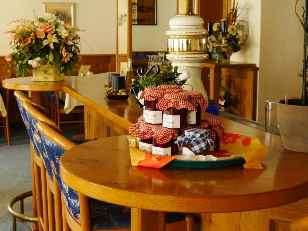 Hotel Flurschuetz Lennestadt Eksteriør billede