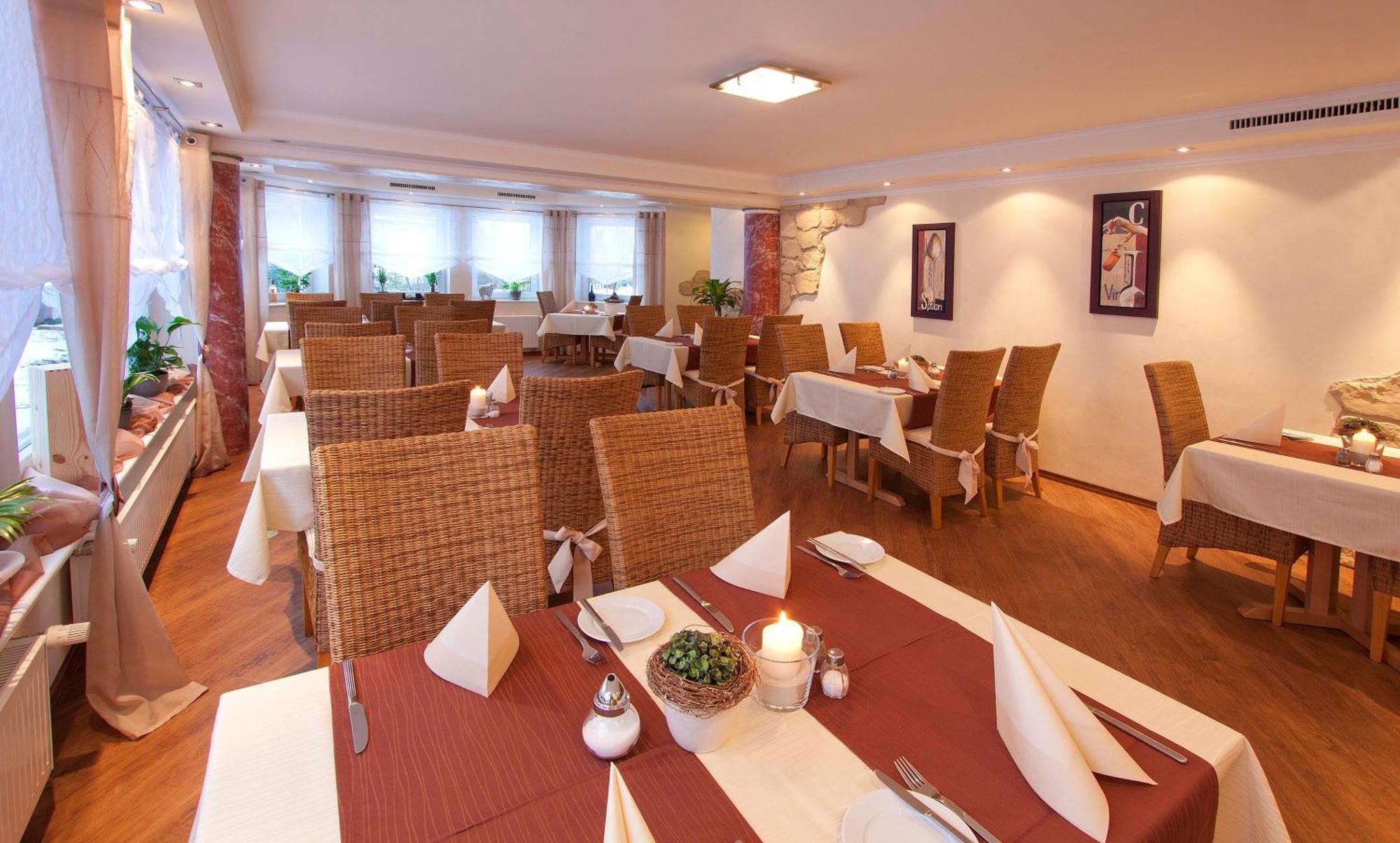 Hotel Flurschuetz Lennestadt Eksteriør billede
